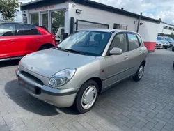 Gold Gebraucht 2000 Daihatsu Sirion Kleinwagen | 1.200 €