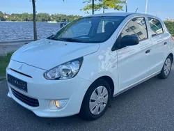 Weiß Gebraucht 2016 Mitsubishi Space Star Diamant Edition Kleinwagen | 5.490 € (Fairer Preis)