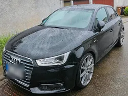 Schwarz Gebraucht 2018 Audi A1 Sportback Kleinwagen | 17.800 €
