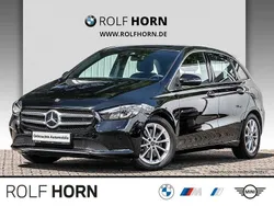 Schwarz Gebraucht 2019 Mercedes B250 Van / Kleinbus | 28.820 € (Fairer Preis)
