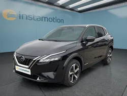 Schwarz Gebraucht 2023 Nissan Qashqai SUV | 27.649 € (Fairer Preis)
