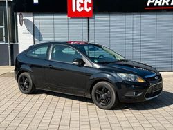 Schwarz Gebraucht 2009 Ford Focus Titanium Limousine | 2.400 € (Superpreis)