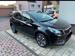 Schwarz Gebraucht 2018 Peugeot 2008 Allure SUV | 10.790 € (Fairer Preis)