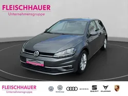Grau Gebraucht 2018 VW Golf VII Comfortline Limousine | 16.990 € (Fairer Preis)