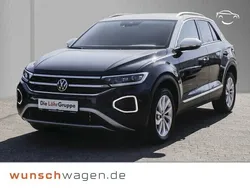 Deep black perleffekt Gebraucht 2023 VW T-Roc Style SUV | 28.980 € (Guter Preis)
