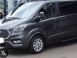 Grau Gebraucht 2018 Ford Tourneo Van / Kleinbus | 25.500 € (Superpreis)