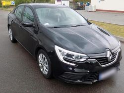 Schwarz Gebraucht 2017 Renault Mégane IV SE Limousine | 7.200 €