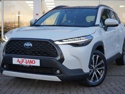 Weiß Gebraucht 2024 Toyota Corolla Cross Team SUV | 33.990 € (Fairer Preis)