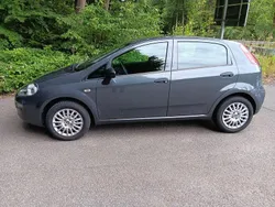 Grau Gebraucht 2018 Fiat Punto Kleinwagen | 7.300 € (Fairer Preis)
