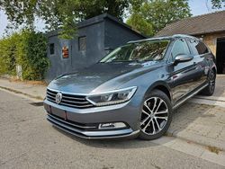 Grau Gebraucht 2016 VW Passat Highline Limousine | 12.499 € (Fairer Preis)