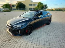 Schwarz Gebraucht 2020 Kia ProCeed GT Kleinwagen | 23.000 € (Fairer Preis)