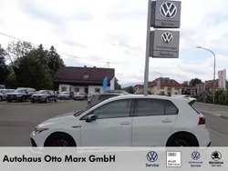 Pure white (weiß) Gebraucht 2022 VW Golf VIII GTI Clubsport Limousine | 34.900 € (Fairer Preis)