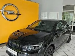 Schwarz (metallic) Gebraucht 2024 Opel Corsa Limousine | 22.790 € (Fairer Preis)