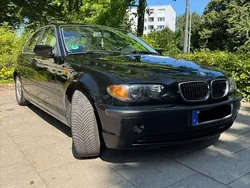 Schwarz Gebraucht 2003 BMW 320 Limousine | 1.600 € (Superpreis)