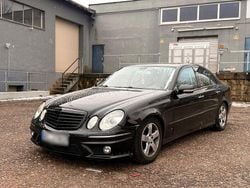 Schwarz Gebraucht 2006 Mercedes E320 Avantgarde Limousine | 3.950 € (Guter Preis)