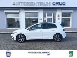 Weiß Gebraucht 2022 VW Golf VIII Style Limousine | 27.980 € (Teuer)
