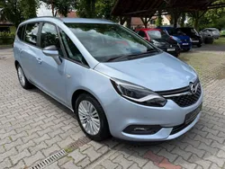 Blau Gebraucht 2017 Opel Zafira Van / Kleinbus | 10.750 € (Guter Preis)