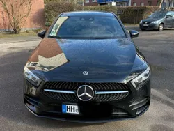 Schwarz Gebraucht 2020 Mercedes A250 AMG line Limousine | 27.500 € (Etwas zu teuer)