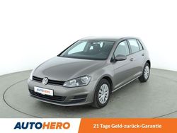 Grau Gebraucht 2015 VW Golf VII Trendline Limousine | 11.480 € (Etwas zu teuer)