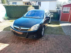 Schwarz Gebraucht 2007 Opel Signum Cosmo Kombi | 500 € (Guter Preis)