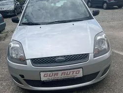 Silber Gebraucht 2006 Ford Fiesta Ambiente Kleinwagen | 1.250 € (Fairer Preis)