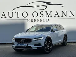 Ice white, solid / solid Gebraucht 2021 Volvo V90 CC Pro Kombi | 31.150 € (Superpreis)