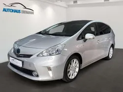 Silver metallic Gebraucht 2013 Toyota Prius+ Van / Kleinbus | 19.999 € (Teuer)