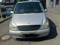 Grau Gebraucht 2007 Mercedes Viano Van / Kleinbus | 9.800 € (Guter Preis)