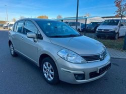 Silber Gebraucht 2009 Nissan Tiida Acenta Limousine | 2.990 € (Guter Preis)