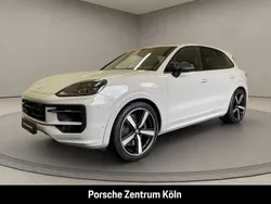 Kreide Gebraucht 2024 Porsche Cayenne GTS SUV | 148.800 €