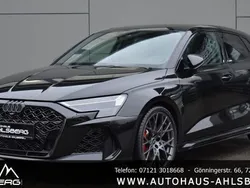 Mythosschwarz Neu 2025 Audi RS3 Sport Kleinwagen | 79.900 €
