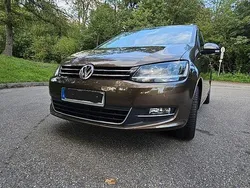 Braun Gebraucht 2011 VW Sharan Highline Van / Kleinbus | 11.300 € (Fairer Preis)
