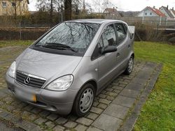 Silber Gebraucht 1999 Mercedes A140 Kleinwagen | 700 € (Superpreis)