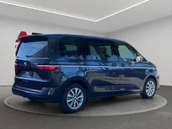 Andere Gebraucht 2024 VW T7 Style Van | 52.890 € (Guter Preis)