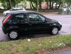 Schwarz Gebraucht 2005 Ford Fiesta Kleinwagen | 1.400 € (Fairer Preis)