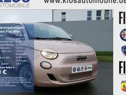 Gold Gebraucht 2022 Fiat 500e Icon Limousine | 23.490 €