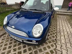 Blau Gebraucht 2001 Mini ONE Kleinwagen | 800 € (Fairer Preis)