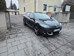 Schwarz Gebraucht 2010 Renault Mégane GrandTour Luxe Kombi | 2.999 € (Guter Preis)