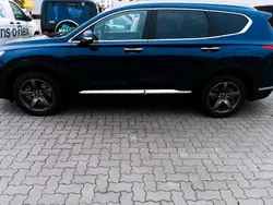 Blau Gebraucht 2020 Hyundai Santa Fe SUV | 29.500 € (Etwas zu teuer)