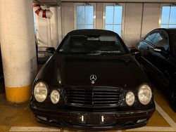 Schwarz Gebraucht 2001 Mercedes CLK320 Cabrio | 2.999 € (Fairer Preis)