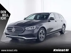 Grau Gebraucht 2023 Mercedes E200 Kombi | 44.900 € (Fairer Preis)