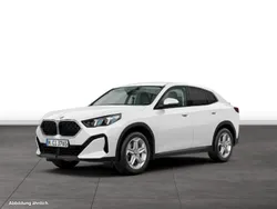 Weiß Gebraucht 2024 BMW X2 SUV | 41.435 € (Guter Preis)