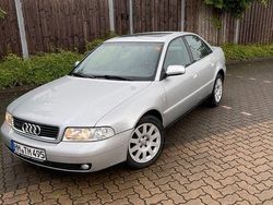Silber Gebraucht 2000 Audi A4 Sport Limousine | 5.999 € (Teuer)