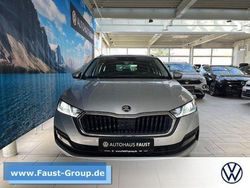 Silber metallic Gebraucht 2022 Skoda Octavia Clever Kombi | 22.400 € (Fairer Preis)