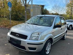 Silber Gebraucht 2005 Ford Fusion Limousine | 2.400 € (Fairer Preis)