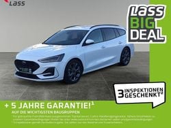 Weiß Gebraucht 2024 Ford Focus ST-Line Limousine | 22.760 € (Superpreis)