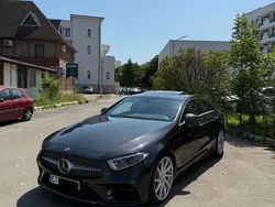 Grau Gebraucht 2018 Mercedes CLS300 AMG Limousine | 38.300 € (Fairer Preis)