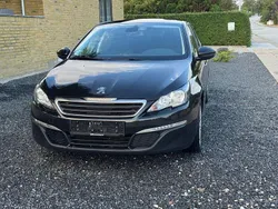 Schwarz Gebraucht 2016 Peugeot 308 Active Kombi | 5.400 € (Fairer Preis)