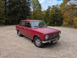 Rot Gebraucht 1977 Lada 1200 Limousine | 4.250 €