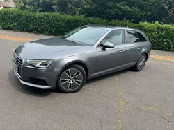 Grau Gebraucht 2017 Audi A4 Kombi | 18.490 € (Guter Preis)